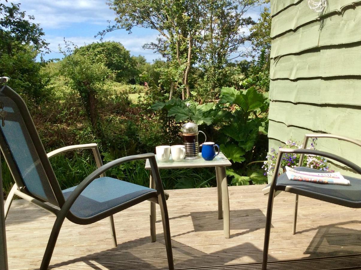 Beech Hut - A Streamside Family Escape Near Salcombe And Beaches South Milton Extérieur photo